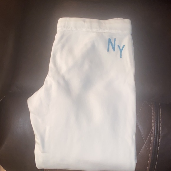 Aeropostale - Picture 13 of 14